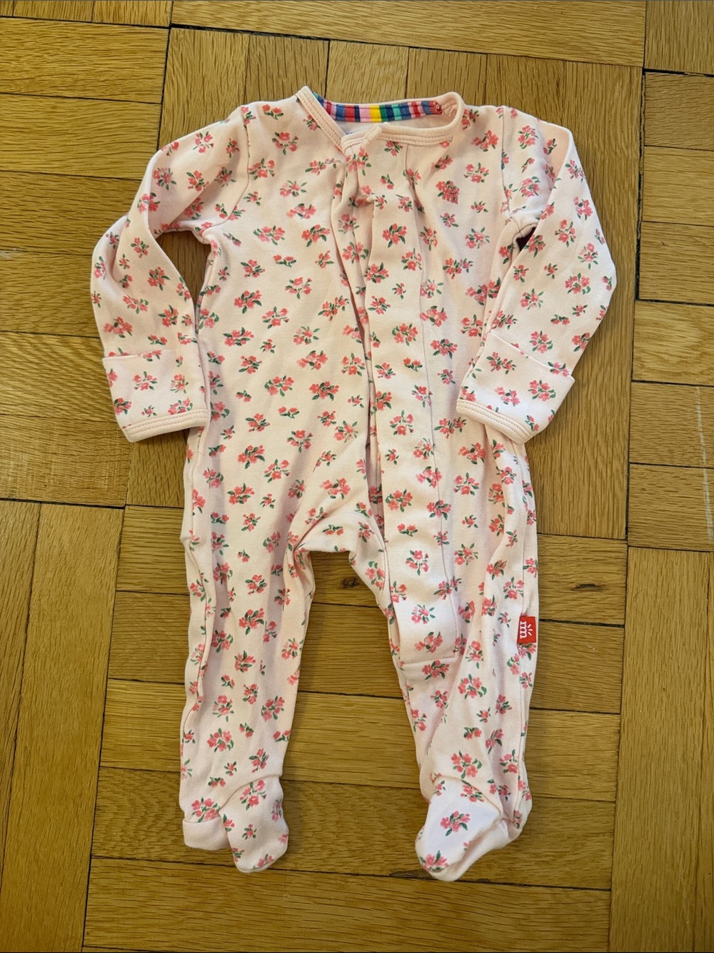 Magnetic Me onesie 0-3 months